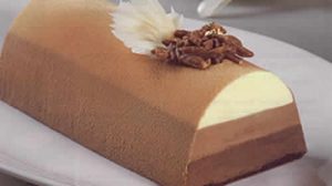 buche-de-noel-aux-trois-chocolats-300x168
