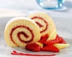 buche-roulee-coulis-fruits-rouges